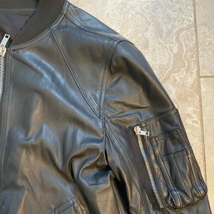 Rick Owens Black Leather Bomber Size:50